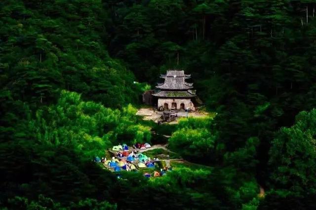 俯视三清宫三清宫广场练太极风雷古塔水月松峰61玉灵观位于三清山
