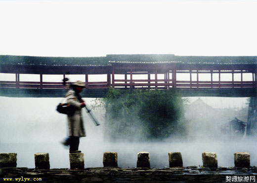 江西婺源旅游彩虹桥景区