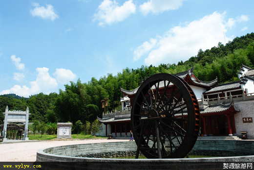 江西婺源旅游文公山景区