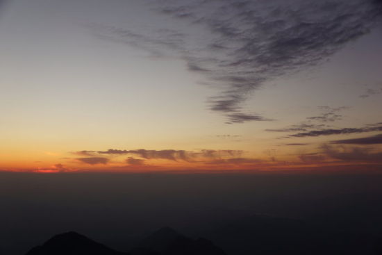 三清山日出