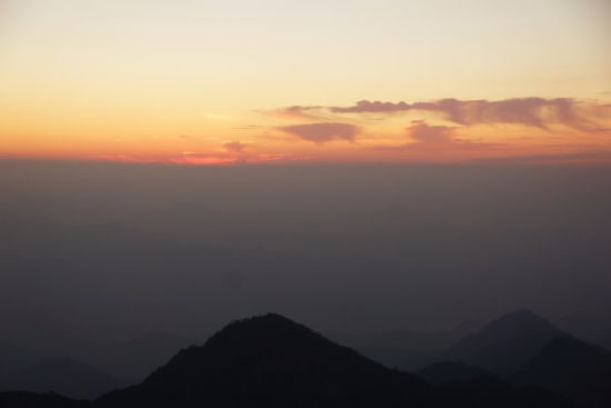 三清山日出