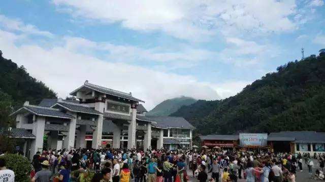 三清山榜上有名，喜获十一秩序最佳景区