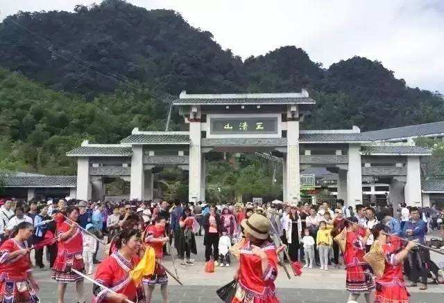 三清山榜上有名，喜获十一秩序最佳景区